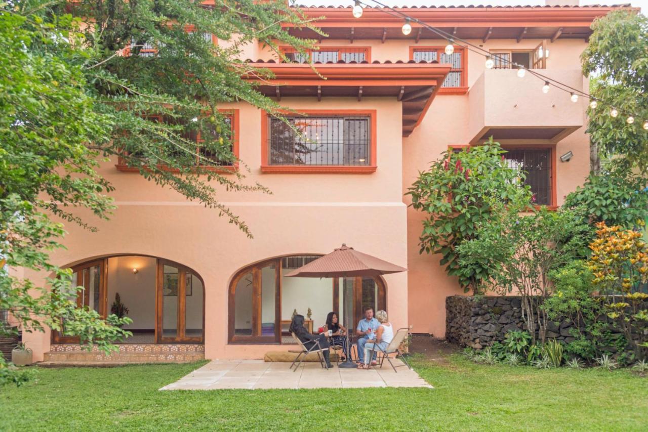 Luna Inn B&B Ciudad Cariari Exterior foto